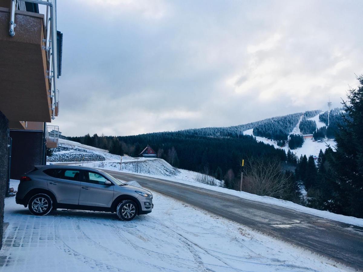 Apartmány Na Výhledech Loucná pod Klínovcem Exterior foto