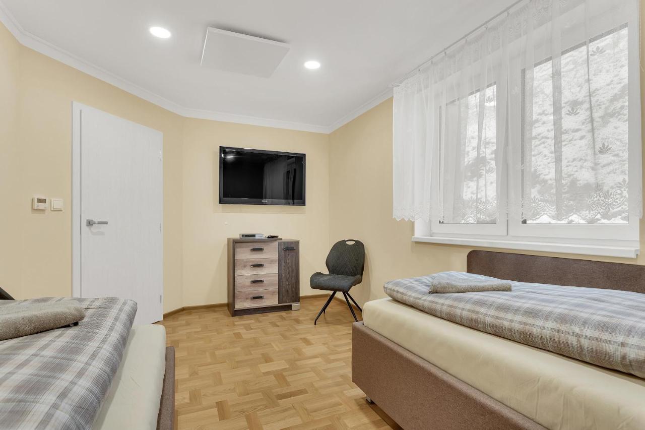Apartmány Na Výhledech Loucná pod Klínovcem Exterior foto